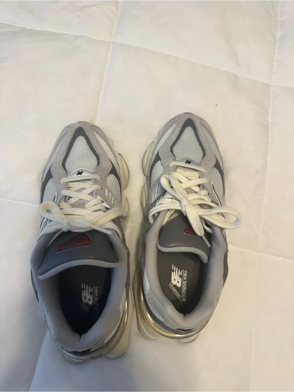New Balance 9060
